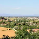 Appartement Cozy In Santa Maria a Monte