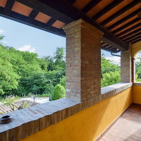 アパート 2 Bedroom In Santa Maria a Monte